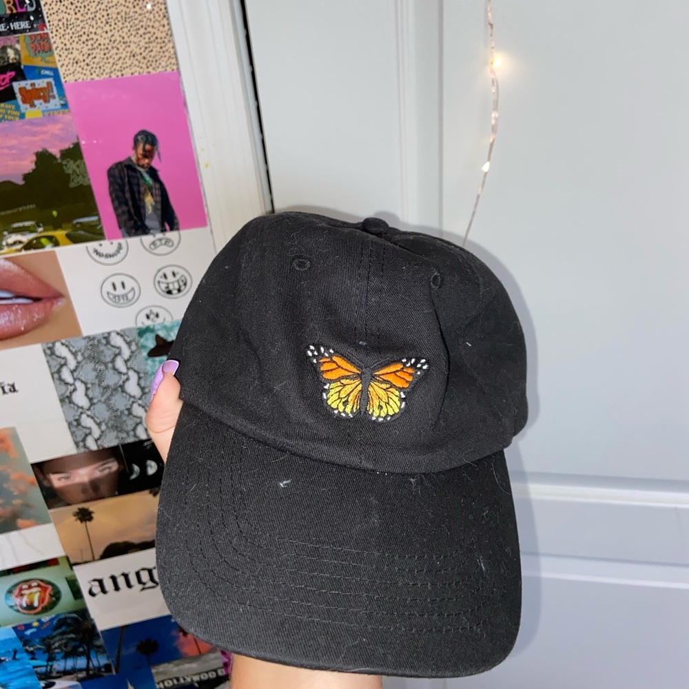 BRANDY MELVILLE HAT+ NASA HAT + DISNEY HAT BUNDLE